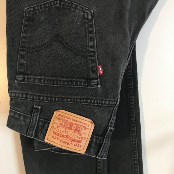 •SOLD• Vintage Levi's Black Jeans - Picture 4 of 7
